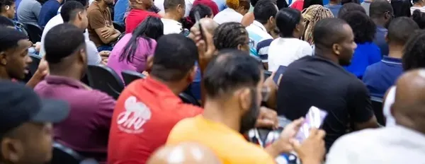Curso gratuito abre 350 vagas para jovens de Salvador e Lauro de Freitas