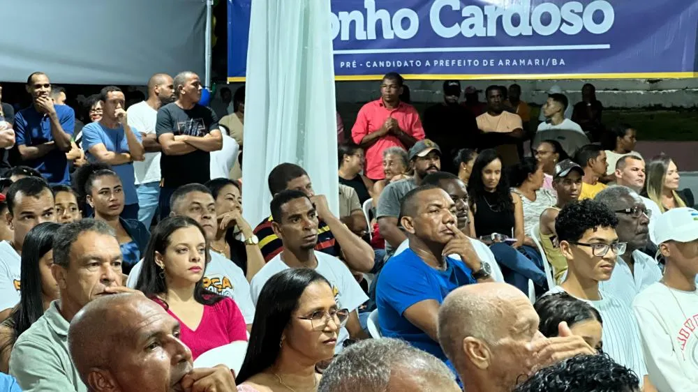 *EM ARAMARI, PGT DE OLHOS D'ÁGUA FOI UMA NOITE MEMORÁVEL* Mais um PGT - PROGRAMA DE GOVERNO DE TONHO com sucesso absoluto. Dessa vez foi no Distrito de Olhos D'água e um público que superou todas as expectativas. Um formato novo, diferenciado, onde os políticos abrem espaço para as pessoas da comu
